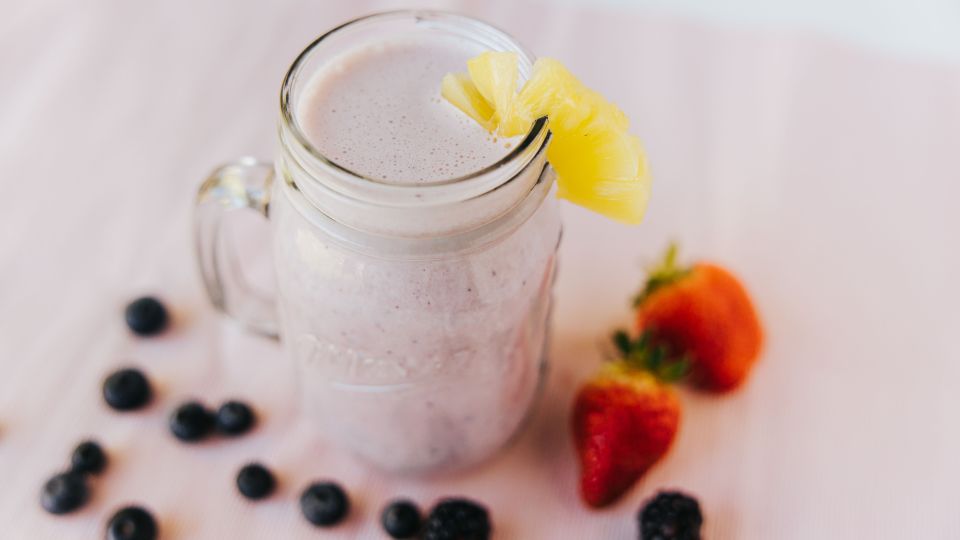 Начните свой день с этого коктейля для сохранения молодости: забудете про морщины