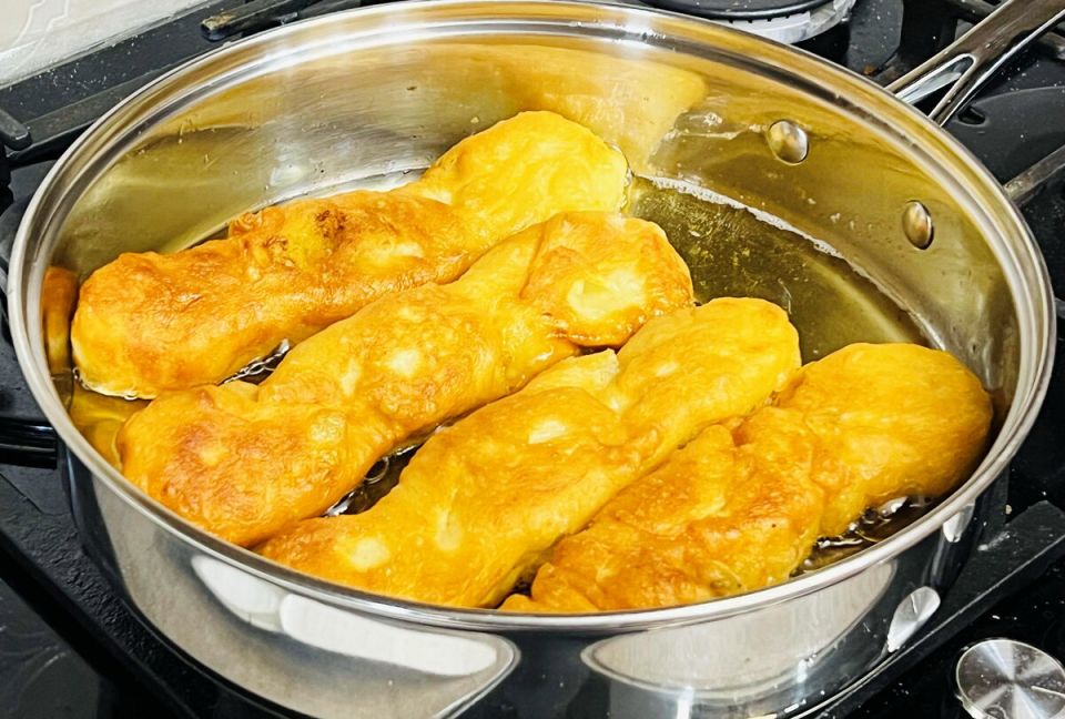 Пирожки с картошкой: как приготовить легкие и воздушные дразнящие угощения