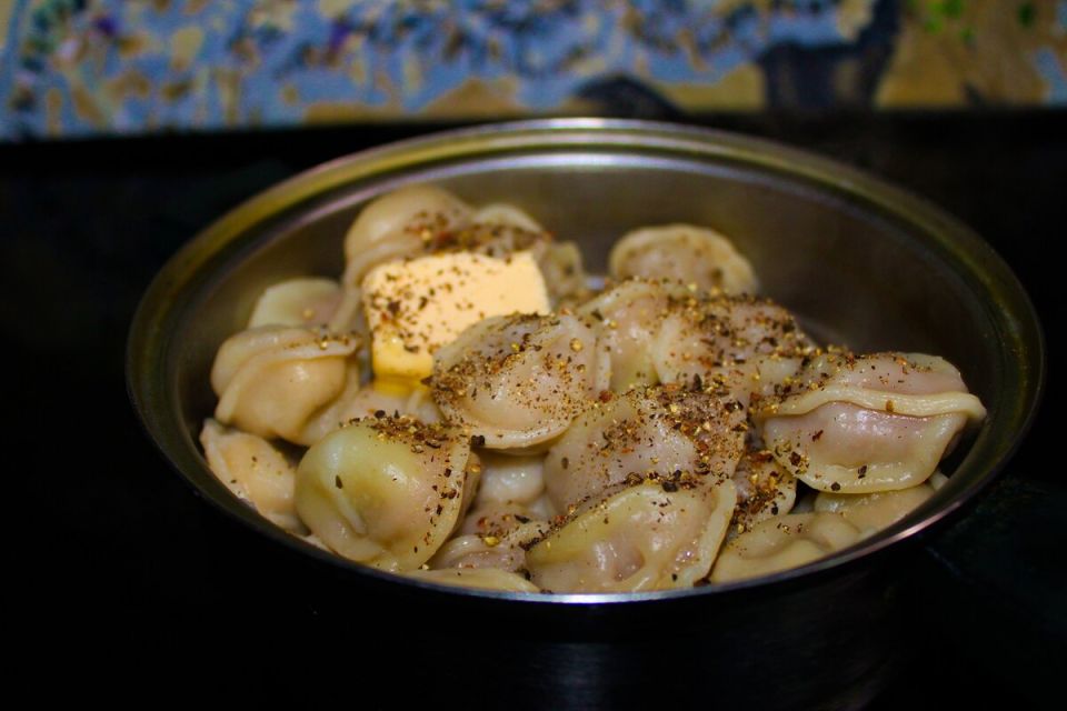 Домашние пельмени: как создать идеальное тесто на горячей воде