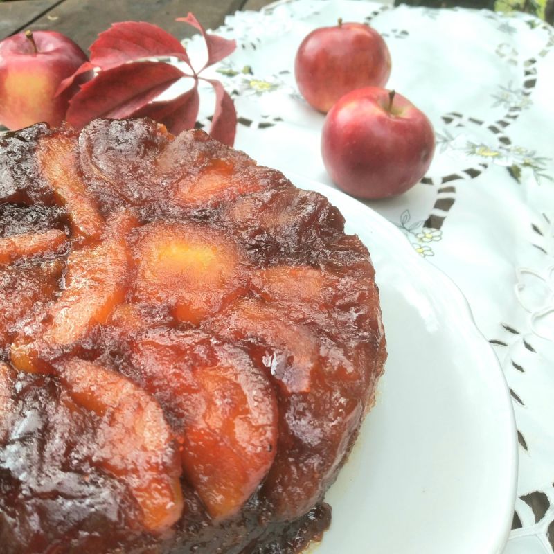 Пирог Татен: сочетание нежности и карамели
