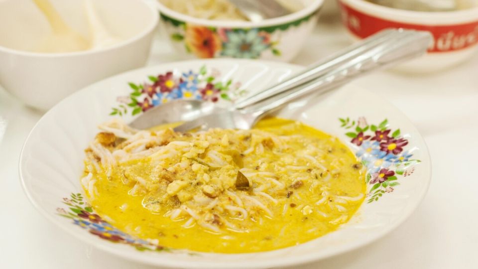 Суп станет золотистым и ароматным: кулинарная хитрость от опытных хозяек