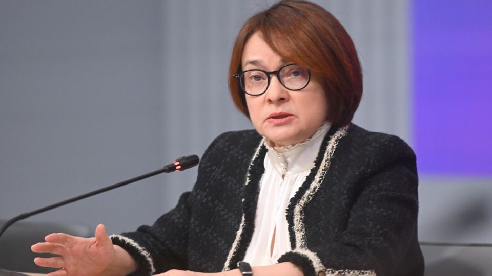 Набиуллина уверяет: вкладчики не потеряют свои деньги