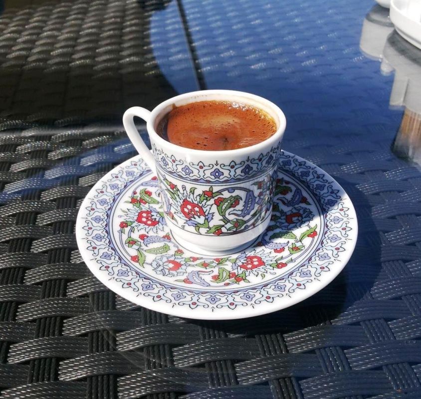 Необычные сорта кофе: как выбрать идеальный напиток для выходного вечера