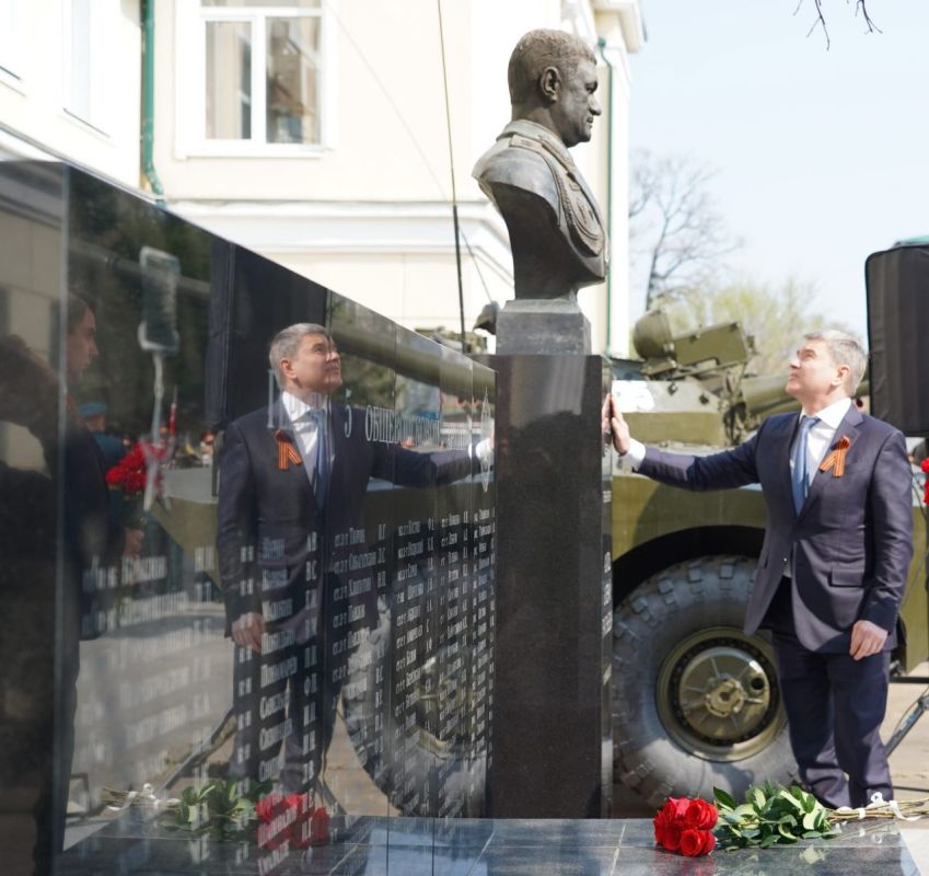  :                -,   1941-1945 ,       5-  ...