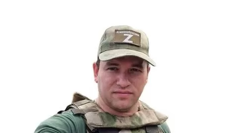 Роман Алехин: Про отходы.. #Мнепишут Был сегодня на подмосковном мусорном полигоне. Это моя работа, мы его обслуживаем. Там они решили устроить музей из разных находок. (криминальные находки сдаются в полицию). Там всякая...