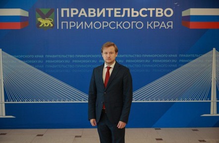 Выпускник третьего потока кадровой программы «Муравьёв-Амурский 2030» Павел Дубасов назначен помощником заместителя Председателя Правительства Приморского края Николая Стецко