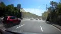 Во Владивостоке водитель Mercedes-Benz продемонстрировал в районе Академгородка, как он умеет перестраиваться через три полосы
