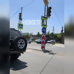 На Выселковой в районе поворота на Китай-Город не работает светофор