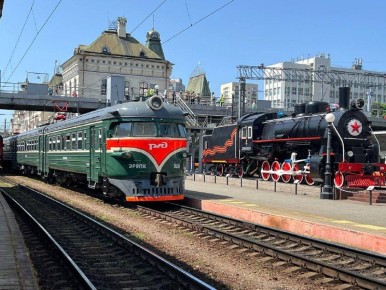 Ретроэлектричка вышла на четыре дня на маршрут Владивосток – Мыс Чуркин