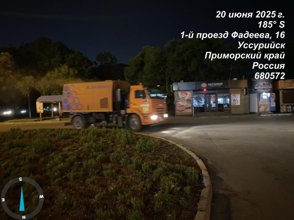 Городские службы активно работают над поддержанием чистоты и функциональности инфраструктуры