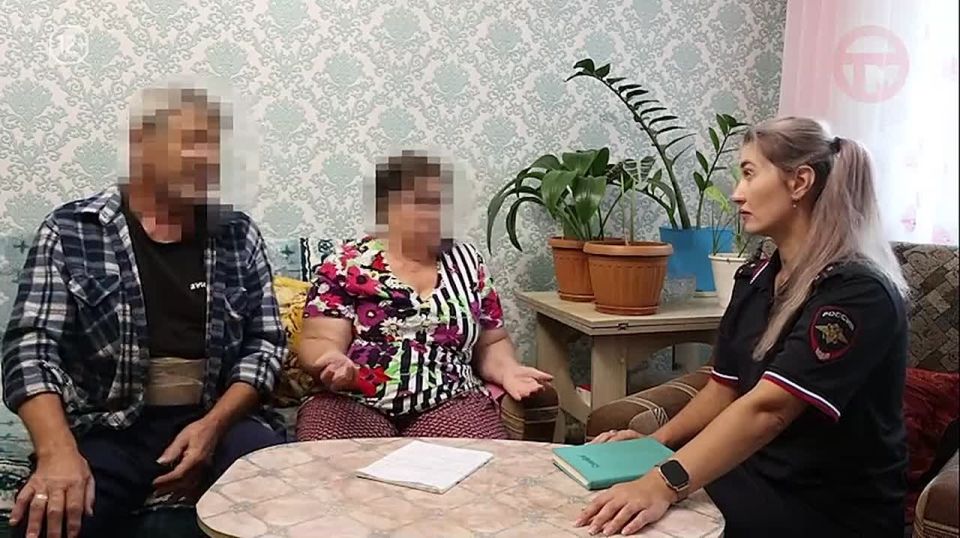 Семья пенсионеров из Борисовки лишилась 200 тысяч рублей