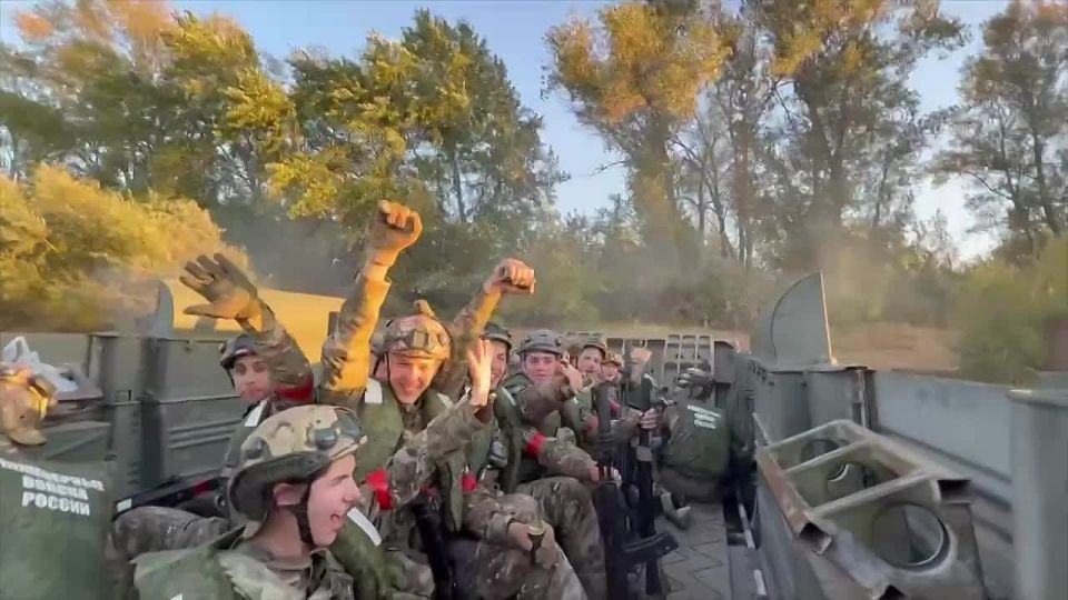 Уссурийские школьники взяли «бронзу» в финале военно-патриотической игры «Зарница 2.0»