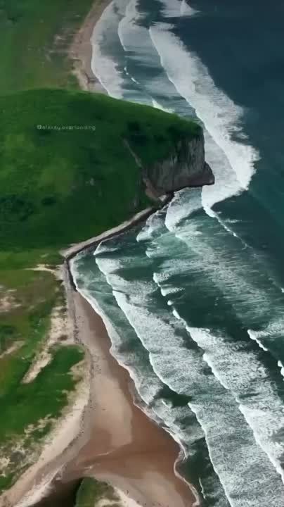 Бухта Бойсмана расположена в Японском море, в Приморском крае (Россия), и сочетает в себе природную красоту с богатой историей