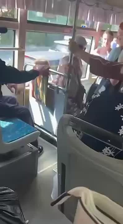  :      