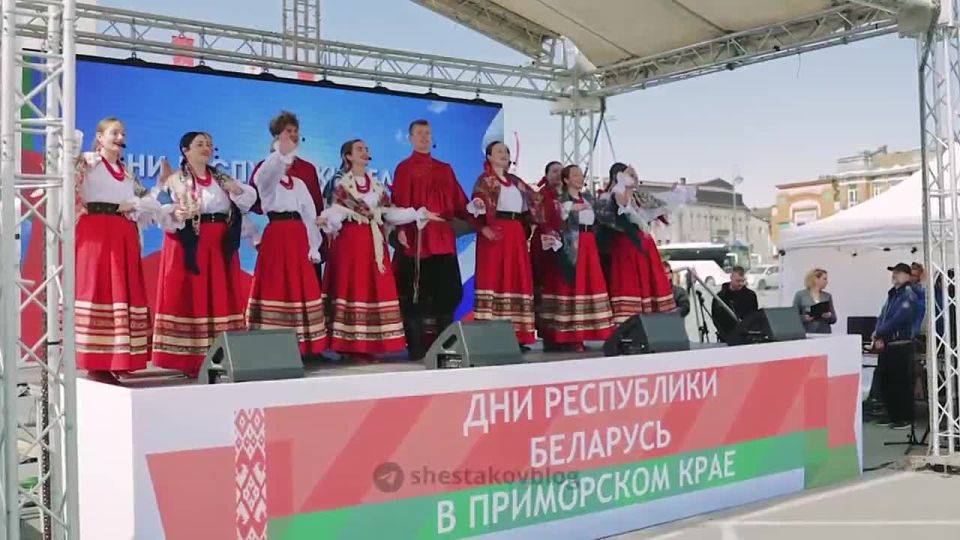 Константин Шестаков: Фестиваль продукции предприятий Могилёвской области Беларуси открыли сегодня на центральной площади Владивостока