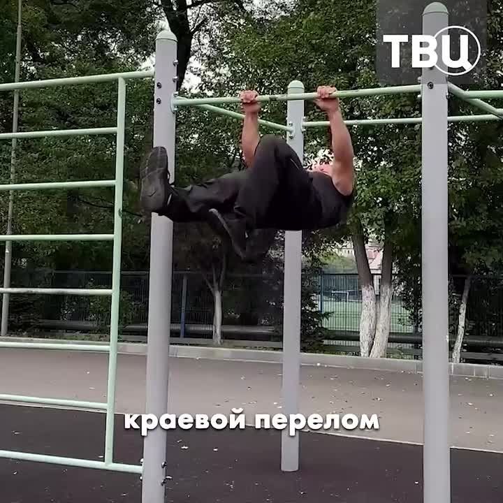 Самый сильный пожарный из Приморья покорил соцсети!