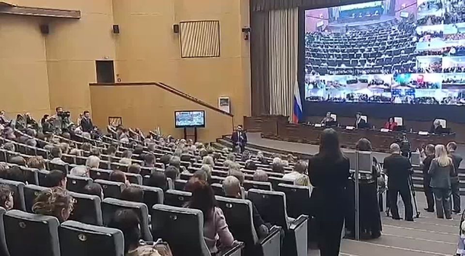 Полный зал активных и неравнодушных к родному краю людей собрали общественные обсуждения бюджета Приморья на будущий год