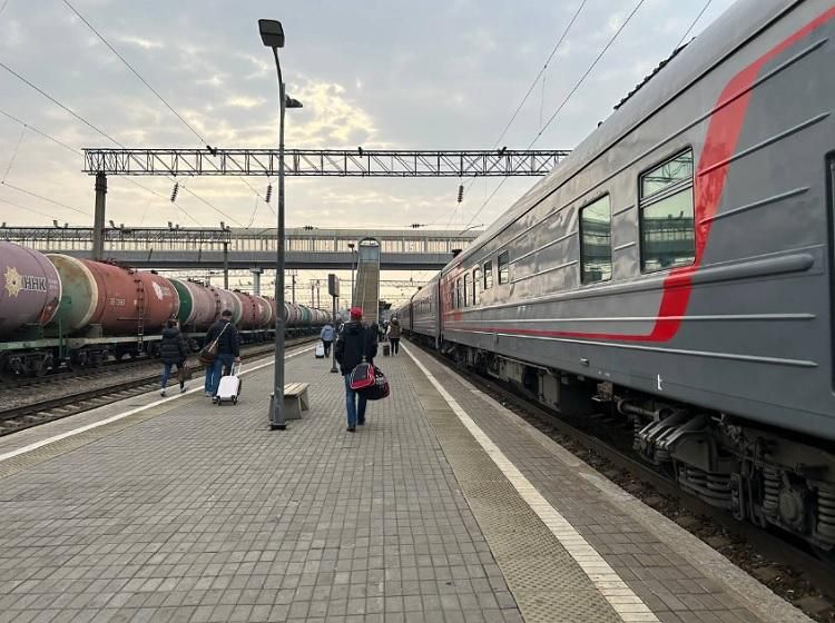 В Приморском крае для пригородных электропоездов впервые введено единое, круглогодичное расписание без сезонных изменений и отмены маршрутов