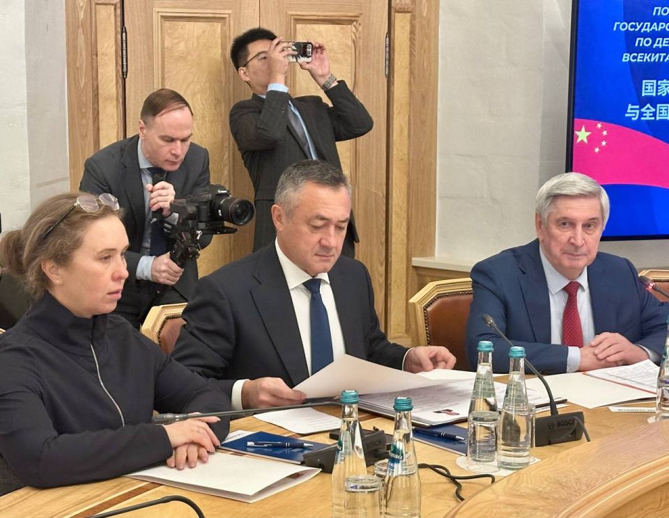 Сегодня встретился с председателем Рабочей комиссии по делам представителей Постоянного комитета Всекитайского собрания народных представителей КНР Го Чжэньхуа