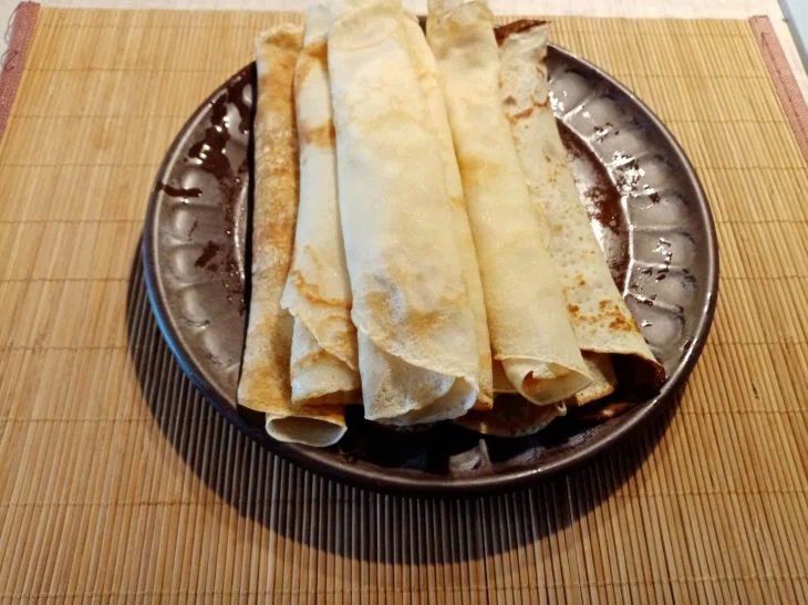Вкусно, как у бабушки: секрет пышных блинчиков