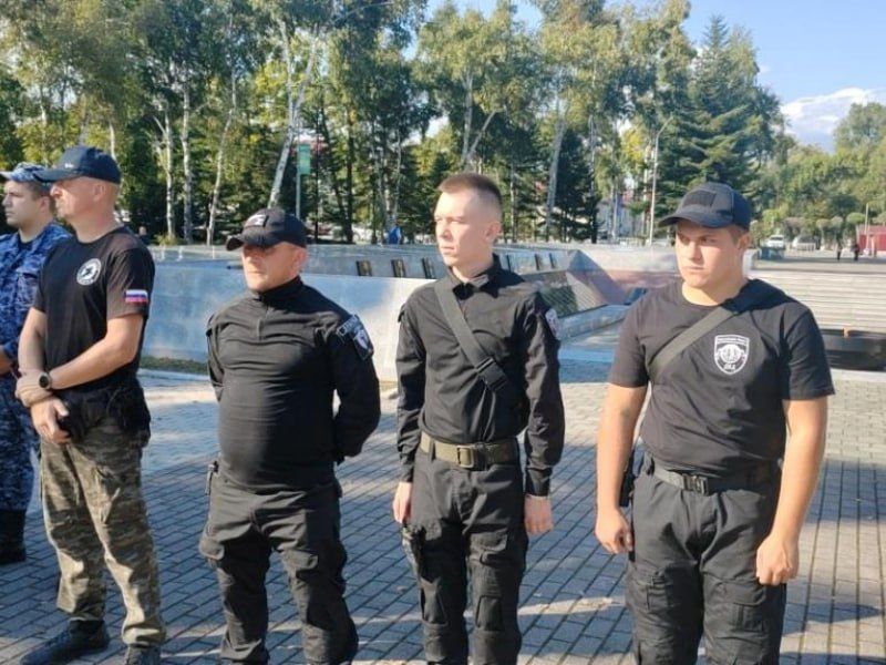В Артеме состоялся общегородской инструктаж сотрудников полиции и представителей народной дружины, заступающих на охрану общественного порядка В Артеме состоялся общегородской инструктаж сотрудников полиции и представителей народной дружины, заступающих на охрану общественного порядка
