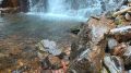 Беневские водопады осенью — золото листвы, шум воды и дыхание тайги