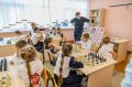 Владивостокские школьники осваивают искусство шахматной партии