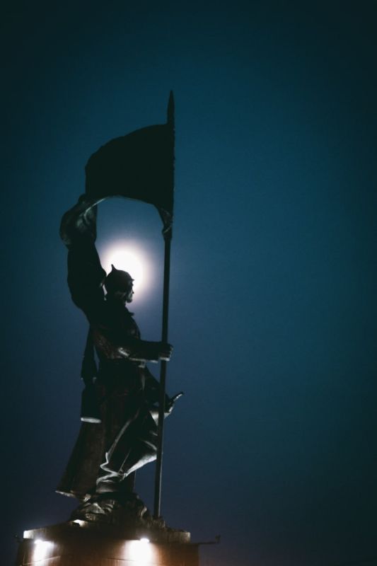 "Борцам за советскую власть на Дальнем Востоке"