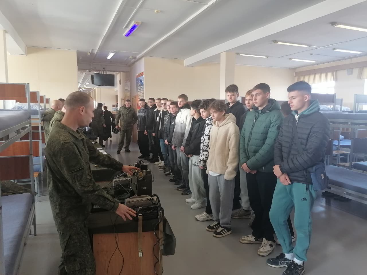 День открытых дверей прошел в воинских частях Уссурийского гарнизона День открытых дверей прошел в воинских частях Уссурийского гарнизона