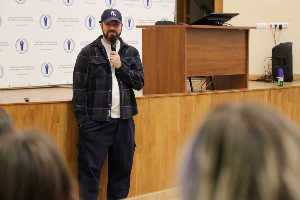     11                         3.0