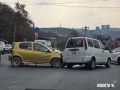 На Выселковой в районе поворота на Китай-город столкнулись Toyota Vitz и Toyota Lite Ace Noah