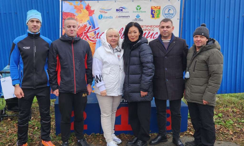 Более 70 бегунов собрал в Находке традиционный забег «Кленовый лист» Более 70 бегунов собрал в Находке традиционный забег «Кленовый лист»