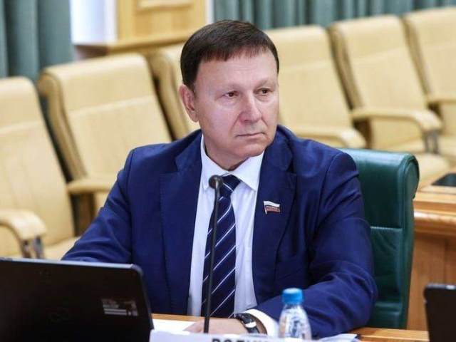 Сенатор РФ от Приморского края Александр Ролик принял участие в расширенном заседании комитета Совета Федерации по федеративному устройству, региональной политике, местному самоуправлению и делам Севера Сенатор РФ от Приморского края Александр Ролик принял участие в расширенном заседании комитета Совета Федерации по федеративному устройству, региональной политике, местному самоуправлению и делам Севера