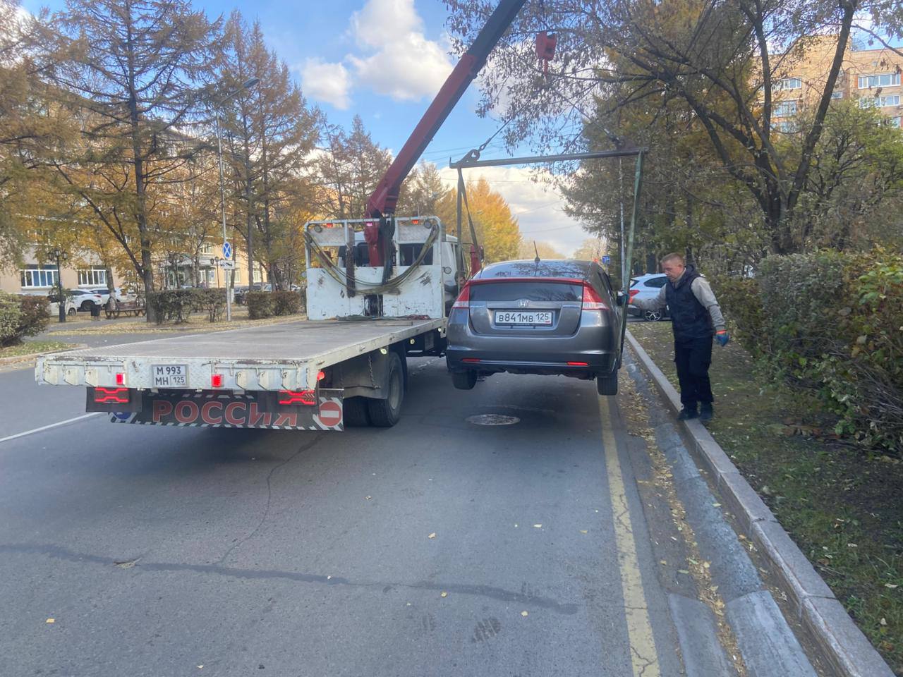 В Уссурийске прошел рейд по проверке правил парковки В Уссурийске прошел рейд по проверке правил парковки