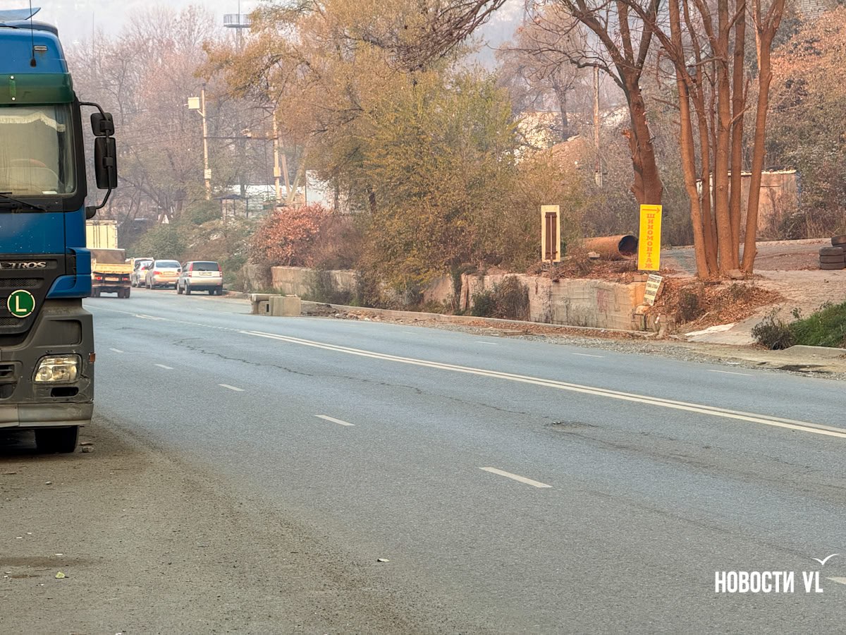 Асфальт на раскопанном участке дороги на Снеговой появится до 20 ноября Асфальт на раскопанном участке дороги на Снеговой появится до 20 ноября