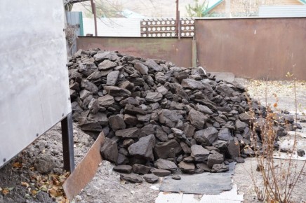 Евгений Корж: Продолжаем доставку твердого топлива семьям участников специальной военной операции нашего округа