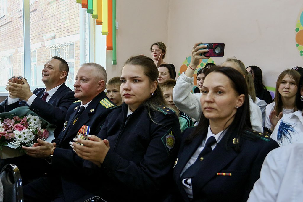 75 лет добра и заботы: Центр содействия семейному устройству Находки празднует юбилей! 75 лет добра и заботы: Центр содействия семейному устройству Находки празднует юбилей!