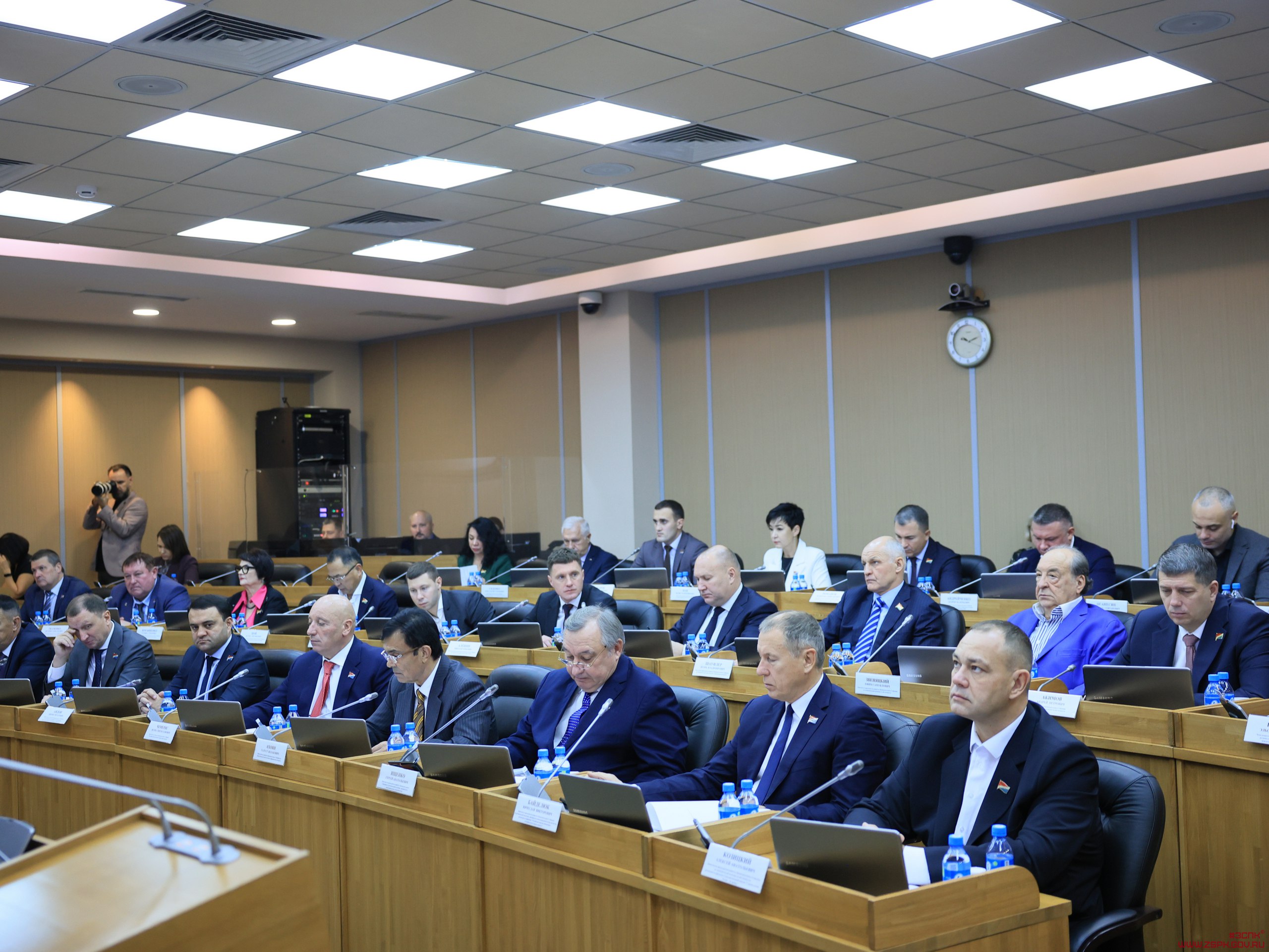 Меры поддержки для многодетных семей расширили в Приморье