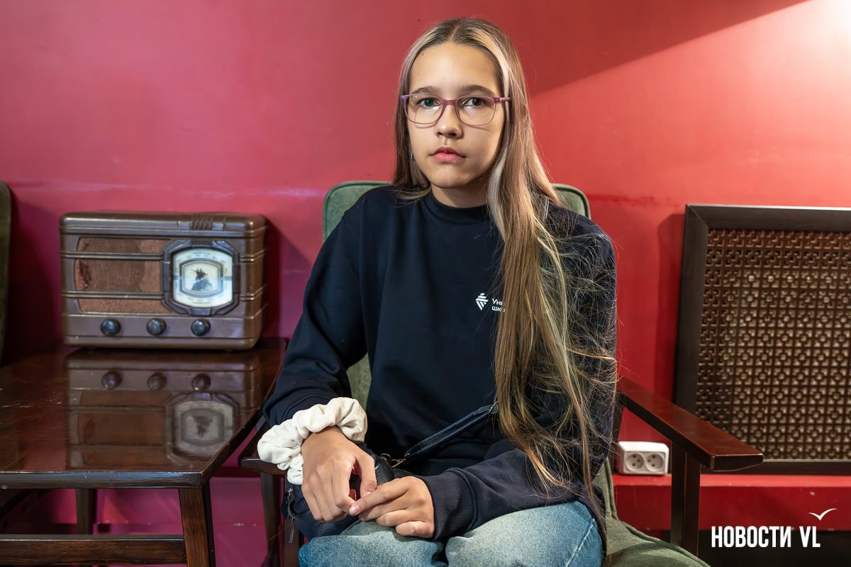 Семья из Иркутска переехала во Владивосток ради обучения дочки в математическом классе и моря Семья из Иркутска переехала во Владивосток ради обучения дочки в математическом классе и моря