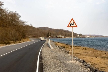 На острове Русский завершено асфальтирование 2,6 км автодорог