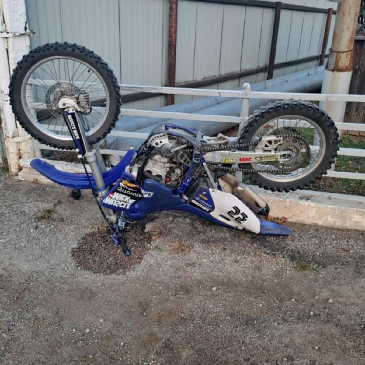 Два 14-летних подростка на мотоциклах пострадали в Кавалерово, когда один из них врезался в джип Два 14-летних подростка на мотоциклах пострадали в Кавалерово, когда один из них врезался в джип