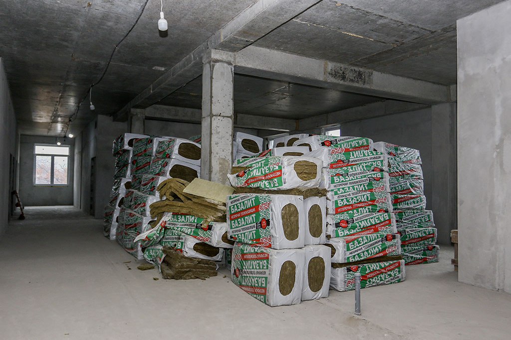 В Находке будущая поликлиника на Тиссовой утеплена и готова к холодам В Находке будущая поликлиника на Тиссовой утеплена и готова к холодам