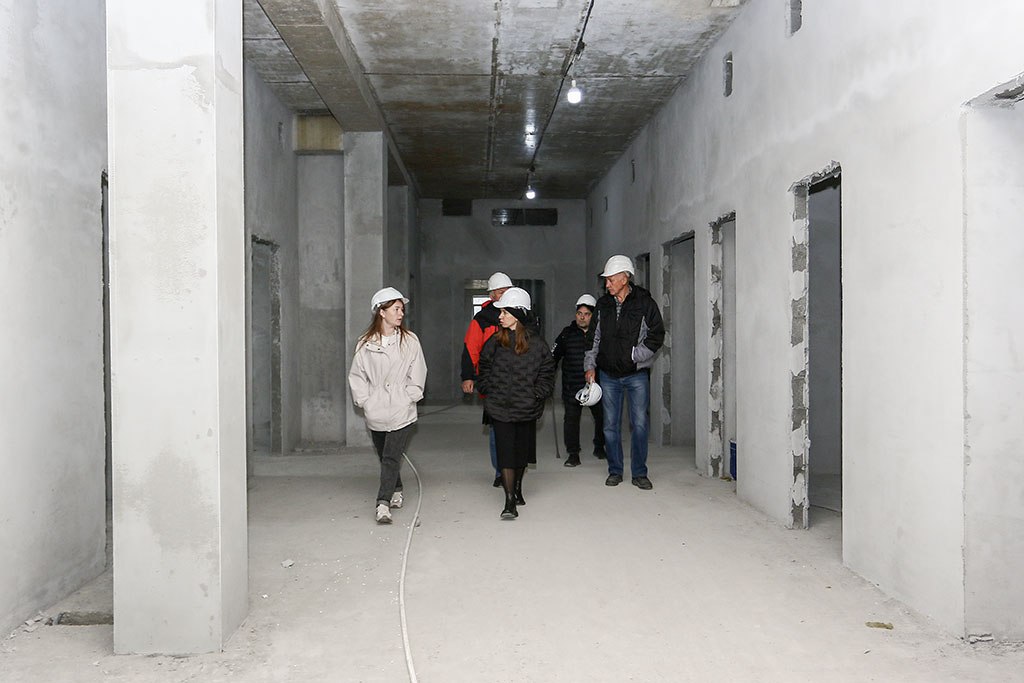 В Находке будущая поликлиника на Тиссовой утеплена и готова к холодам В Находке будущая поликлиника на Тиссовой утеплена и готова к холодам