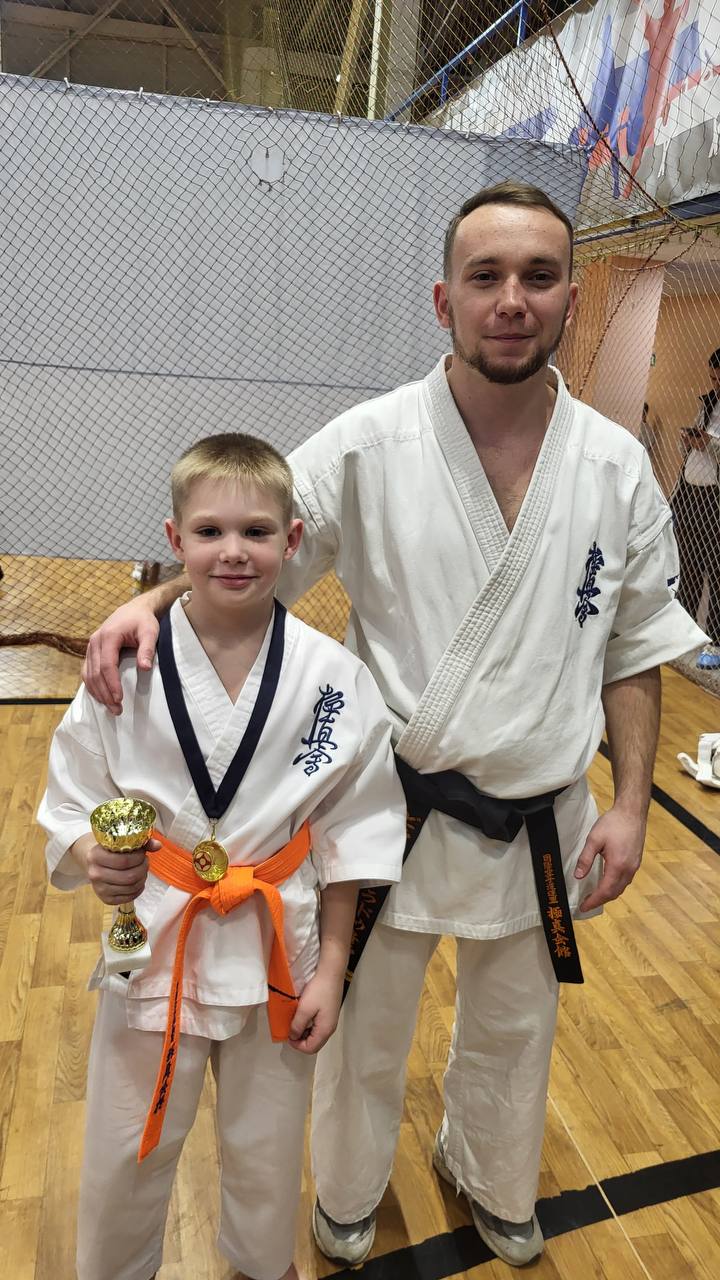 30 октября-день тренера. С Днём тренера Сэмпай Виктор Михайлович ! Вы не просто учите наших детей спорту, но и прививаете дисциплину, упорство и веру в себя 30 октября-день тренера. С Днём тренера Сэмпай Виктор Михайлович ! Вы не просто учите наших детей спорту, но и прививаете дисциплину, упорство и веру в себя