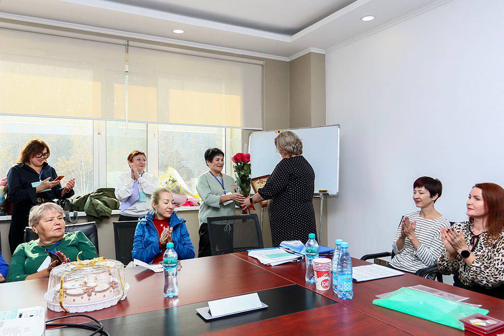 В Находке отметили 100-летие Всероссийского общества слепых В Находке отметили 100-летие Всероссийского общества слепых