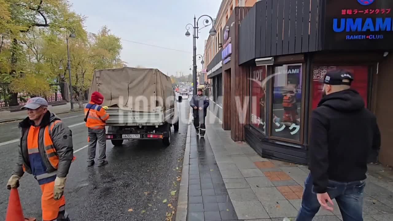 Во Владивостоке разрушают пристройку ресторана Umami на Пограничной