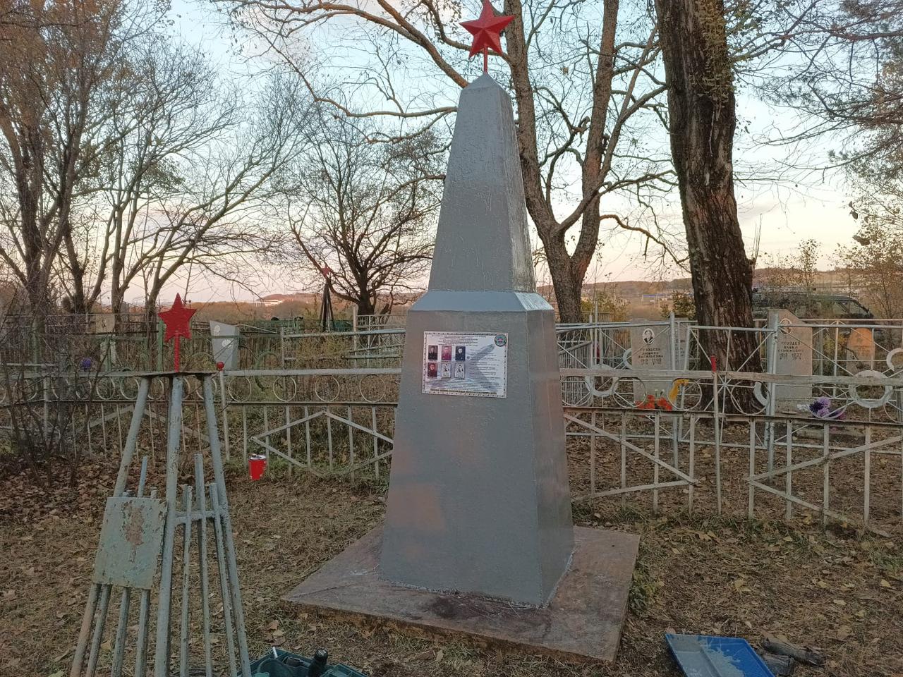 Реставрация воинских захоронений проведена в Воздвиженке Реставрация воинских захоронений проведена в Воздвиженке