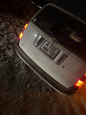 Новую разметку, нанесенную на острове Русском, испортил вандал за рулем сегодня ночью