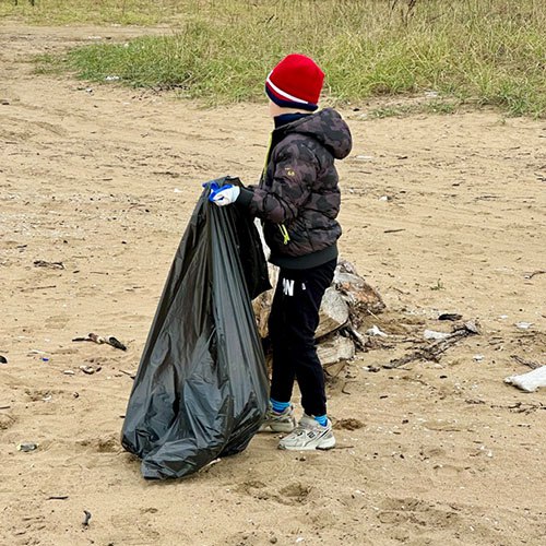 Сотрудники находкинских предприятий поддержали всероссийскую акцию «Вода России» Сотрудники находкинских предприятий поддержали всероссийскую акцию «Вода России»