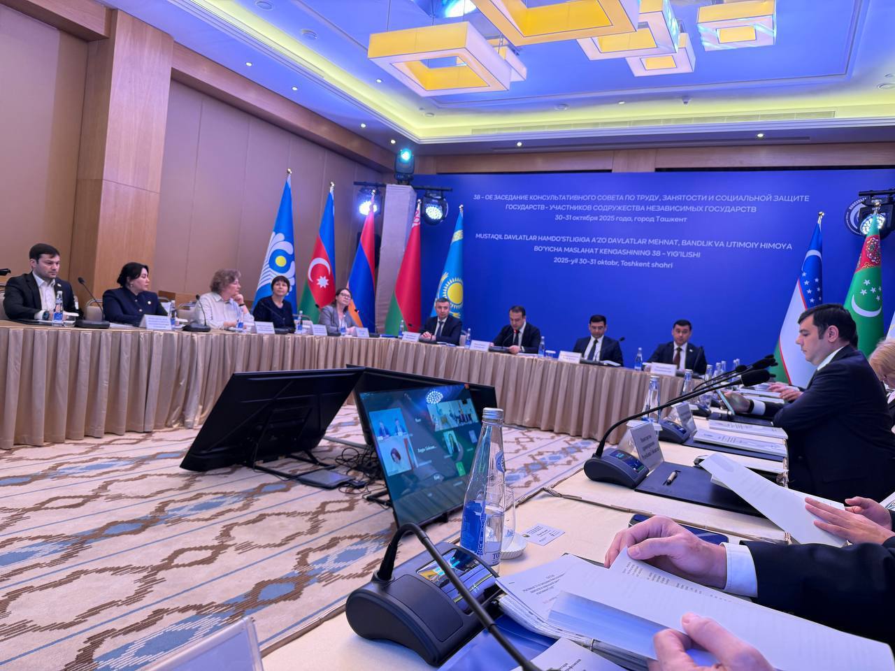 Сегодня участвую в заседании Консультативного совета по труду, занятости и социальной защите населения государств-участников Содружества Независимых Государств Сегодня участвую в заседании Консультативного совета по труду, занятости и социальной защите населения государств-участников Содружества Независимых Государств